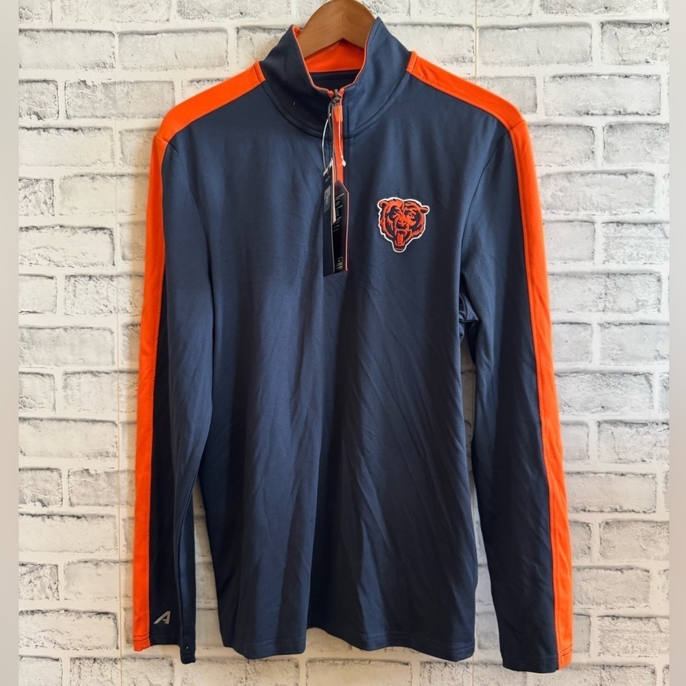 NWT! Men’s Antigua Chicago Bears blue 1/4 zip LS mock neck pullover Size Small